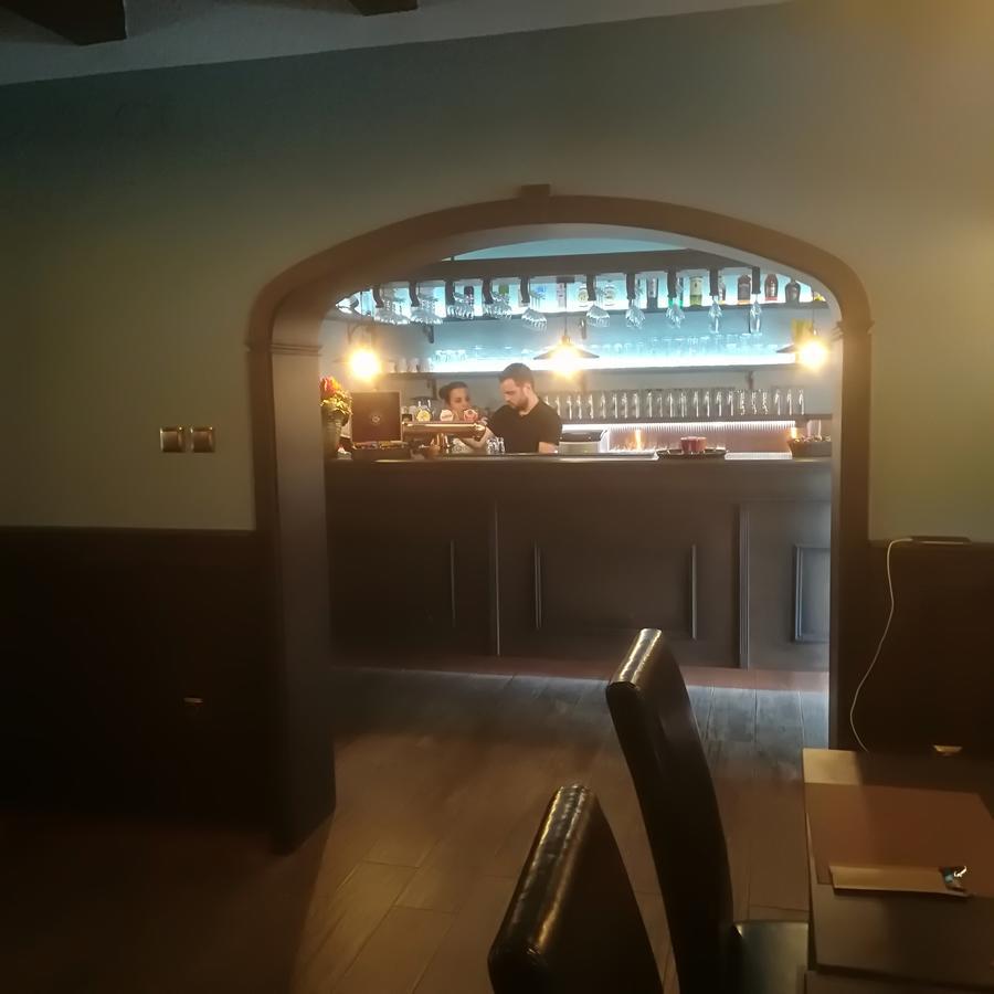 Penzion A Restauracia Hanisberg Korpona Kültér fotó