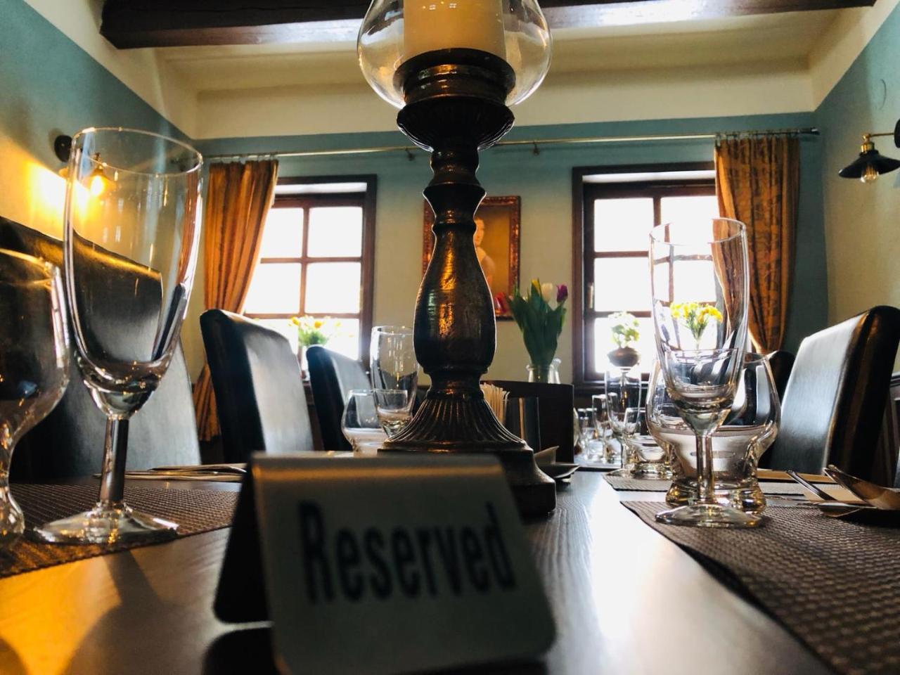 Penzion A Restauracia Hanisberg Korpona Kültér fotó