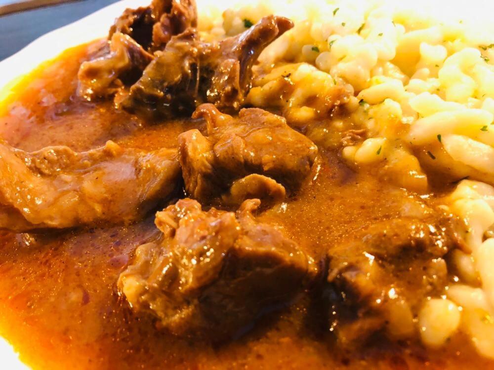 Penzion A Restauracia Hanisberg Korpona Kültér fotó