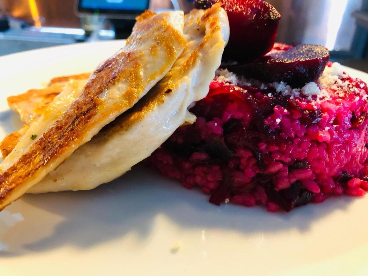 Penzion A Restauracia Hanisberg Korpona Kültér fotó