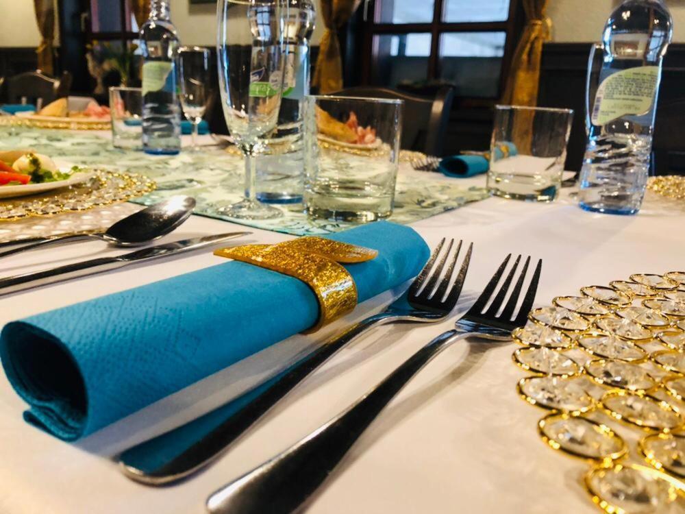 Penzion A Restauracia Hanisberg Korpona Kültér fotó